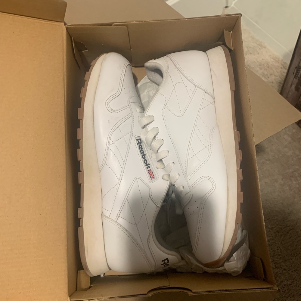 Mens classic rebook sz7.5